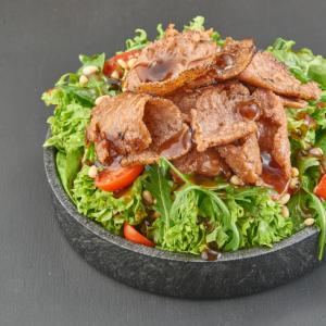 Mega Meatless Yeeros in salad